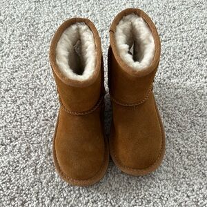 Koolaburra by Ugg toddler boots